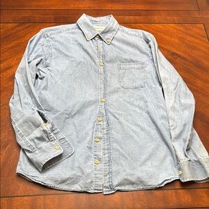 Taylor Stitch - The Jack Denim shirt - size 40 (medium)